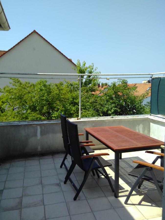 Ruhige Wohnung zentrumsnah Pirmasens Exterior foto