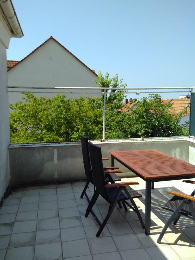 Ruhige Wohnung zentrumsnah Pirmasens Exterior foto
